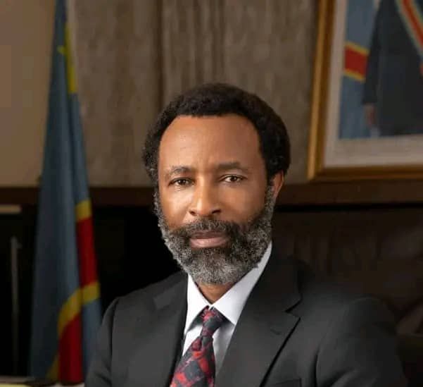 Chrispin Mbindule, la puissance qui libère, Vital Kamerhé claque les portes

