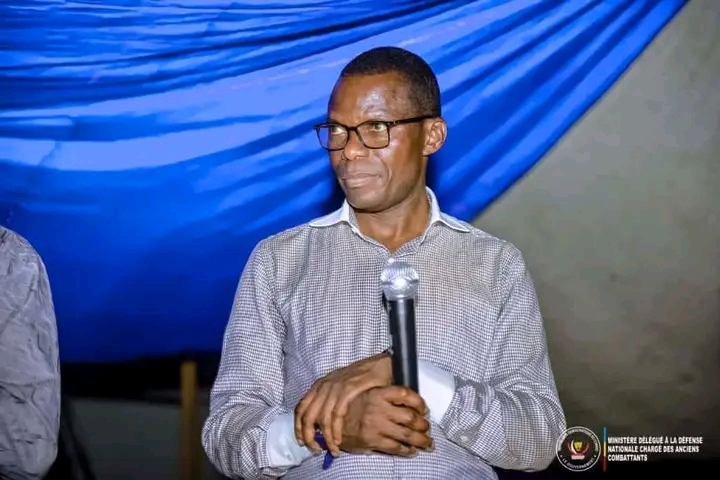 Éliezer Ntambwe : « La division ne profite à personne, soutenons la paix et l’unité nationale » ?
