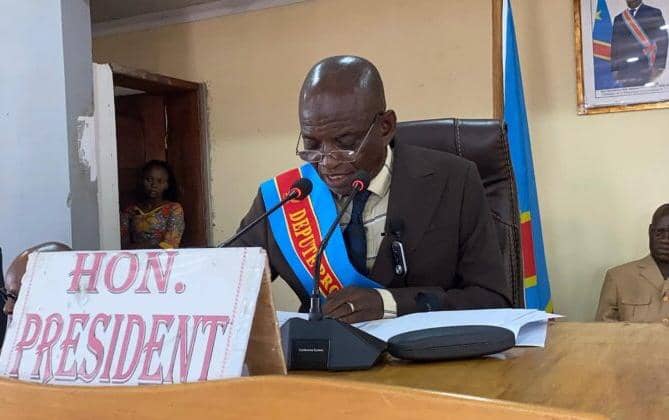 Kwango : L'honorable André Mandos Masala Ikomba jete l'éponge à la tête de l'Assemblée Provinciale