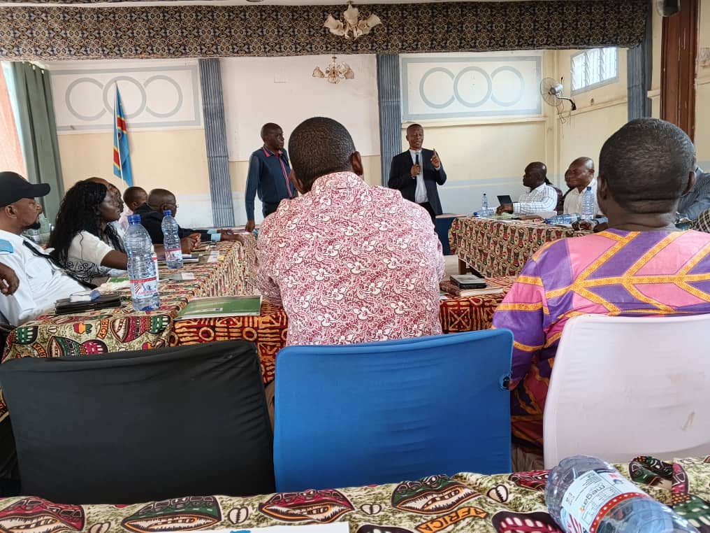 Sud-Ubangi : un atelier de l’ITIE pour renforcer la redevabilité dans le secteur forestier