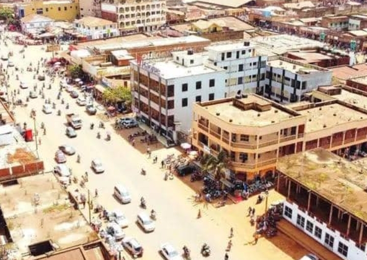 Insécurité à Butembo : un jeune atteint par balle dans une attaque nocturne à Bulengera