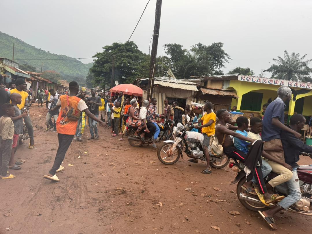 Exetat 2025 :  Des résultats rendus publics dans cinq provinces éducationnelles dont Sud-Ubangi 2, l'ambiance est timide à Zongo